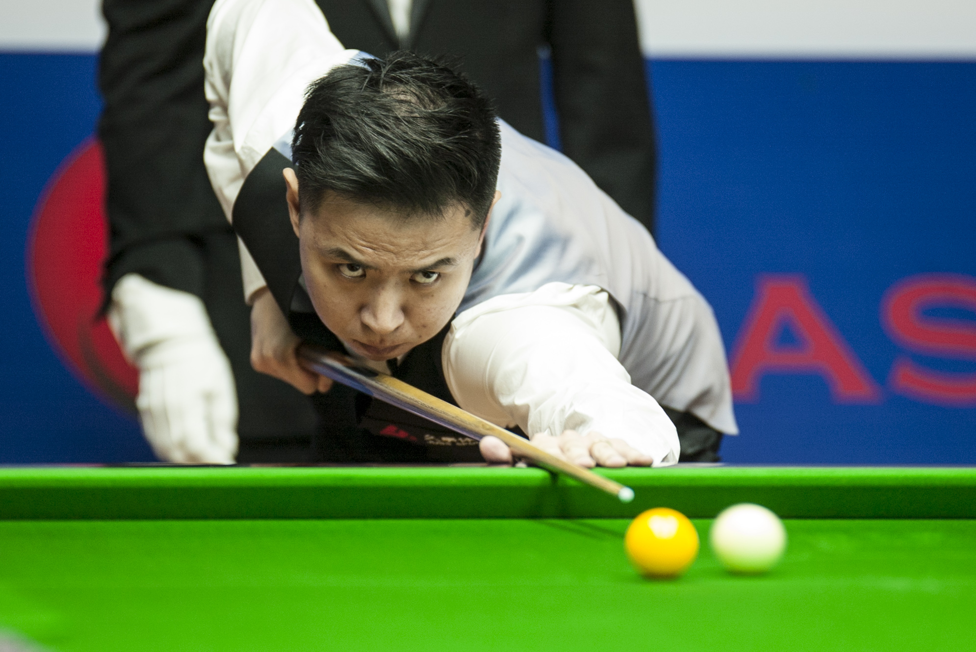 当前的尴尬 当前的尴尬